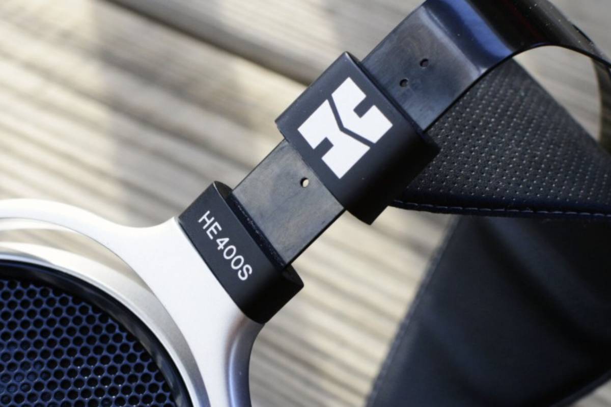 HiFiMAN HE400s