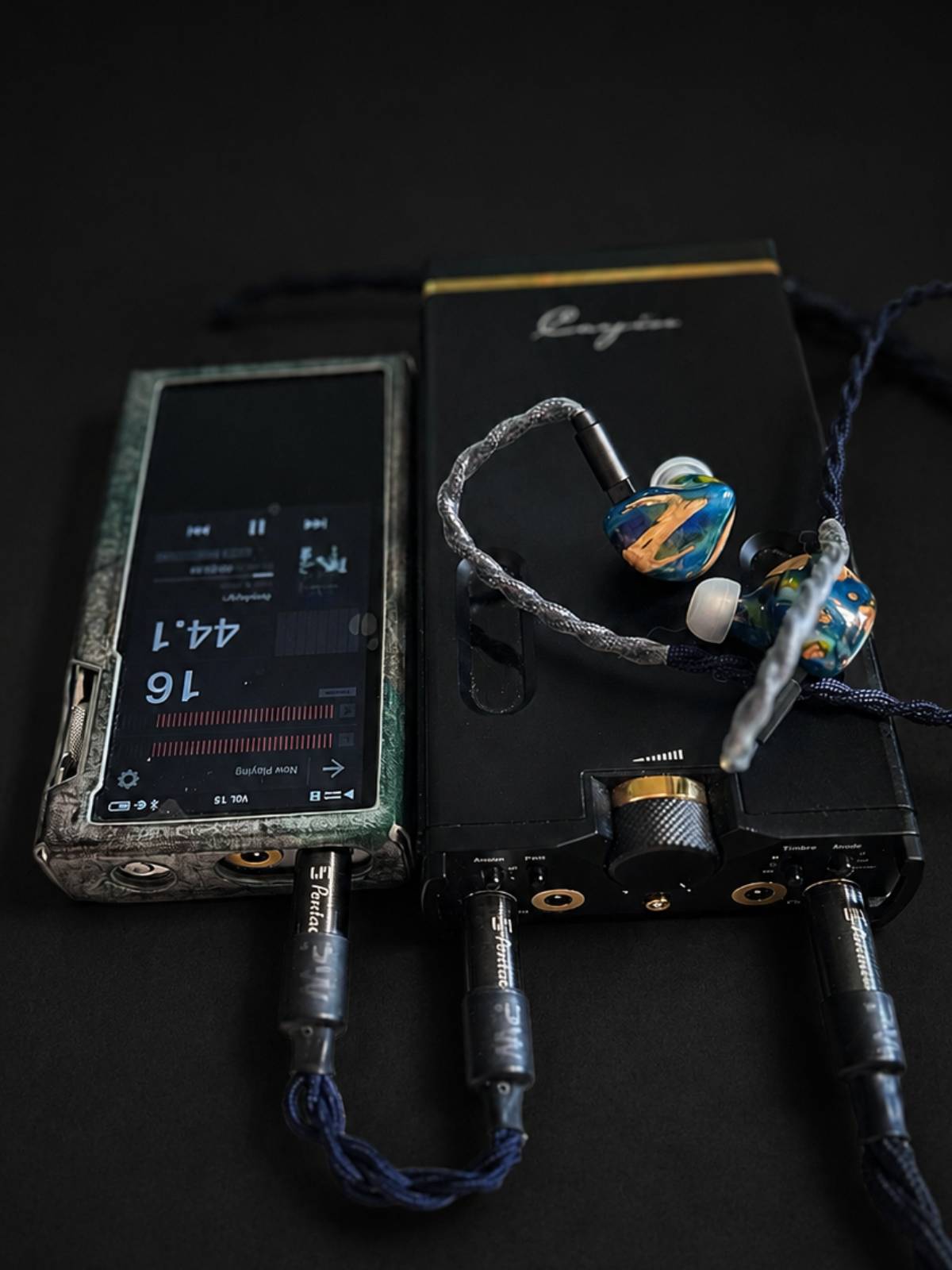 รีวิวชุดฟังเพลงพกพา Luxury & Precision LP6 10th ต่อ Cayin C9ii กับหูฟัง UM Mason FS Nuit และสาย PW Orpheus Shield
