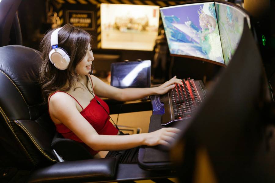 Over-ear สำหรับเล่นเกม